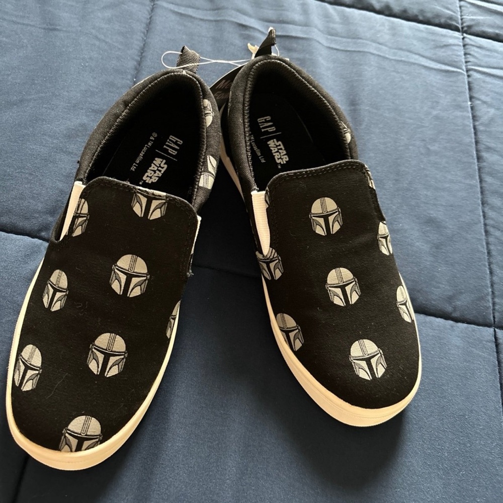 Boys star war shoes